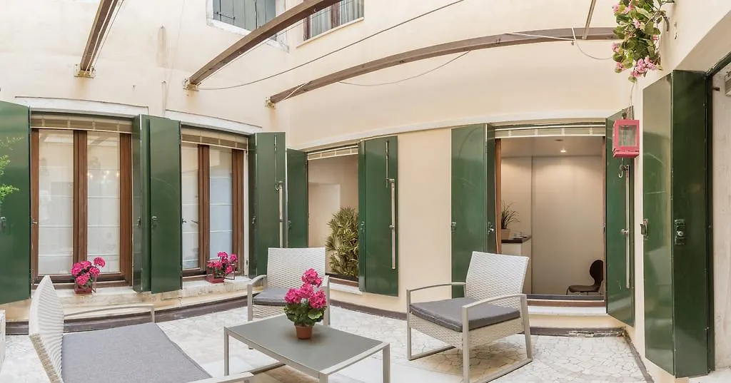 דירות ונציה San Marco Prestige With Terrace By Wonderful Italy איטליה