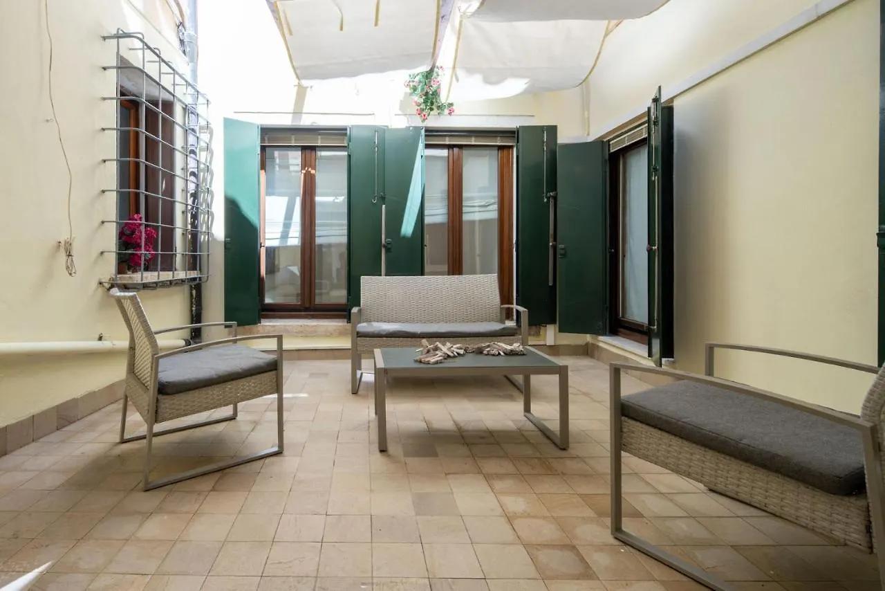 Appartamento San Marco Prestige With Terrace By Wonderful Italy Venezia 0*,